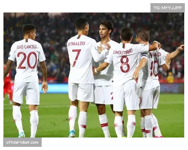 加拿大男篮新核谢伊·吉尔杰斯-亚历山大谈带领国家队冲击世界杯奖牌的目标